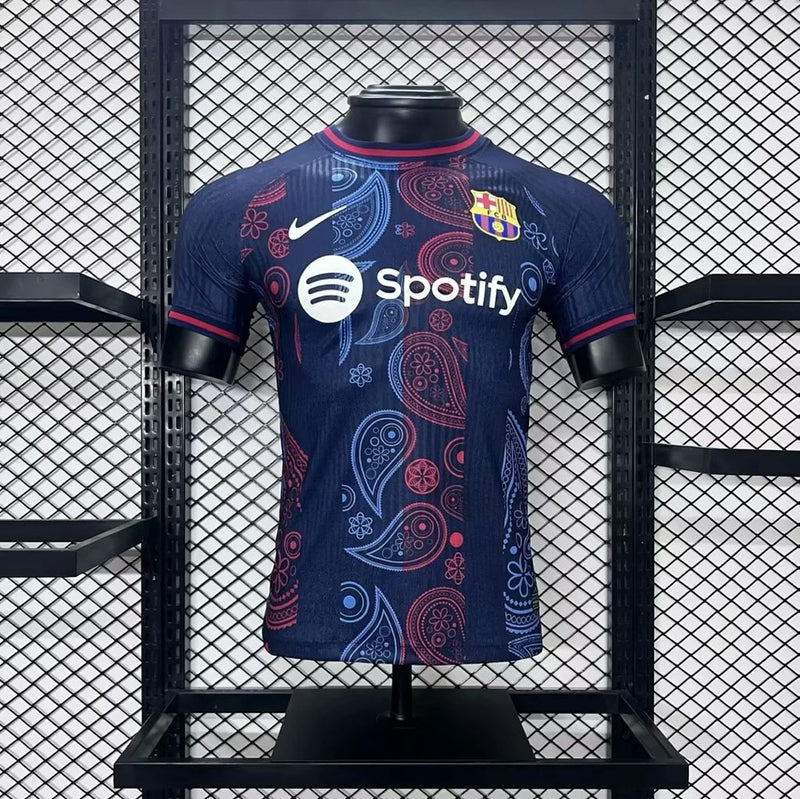 BARCELONA ESPECIAL EDITION I 24/25 MAN (VERSION PLAYER)